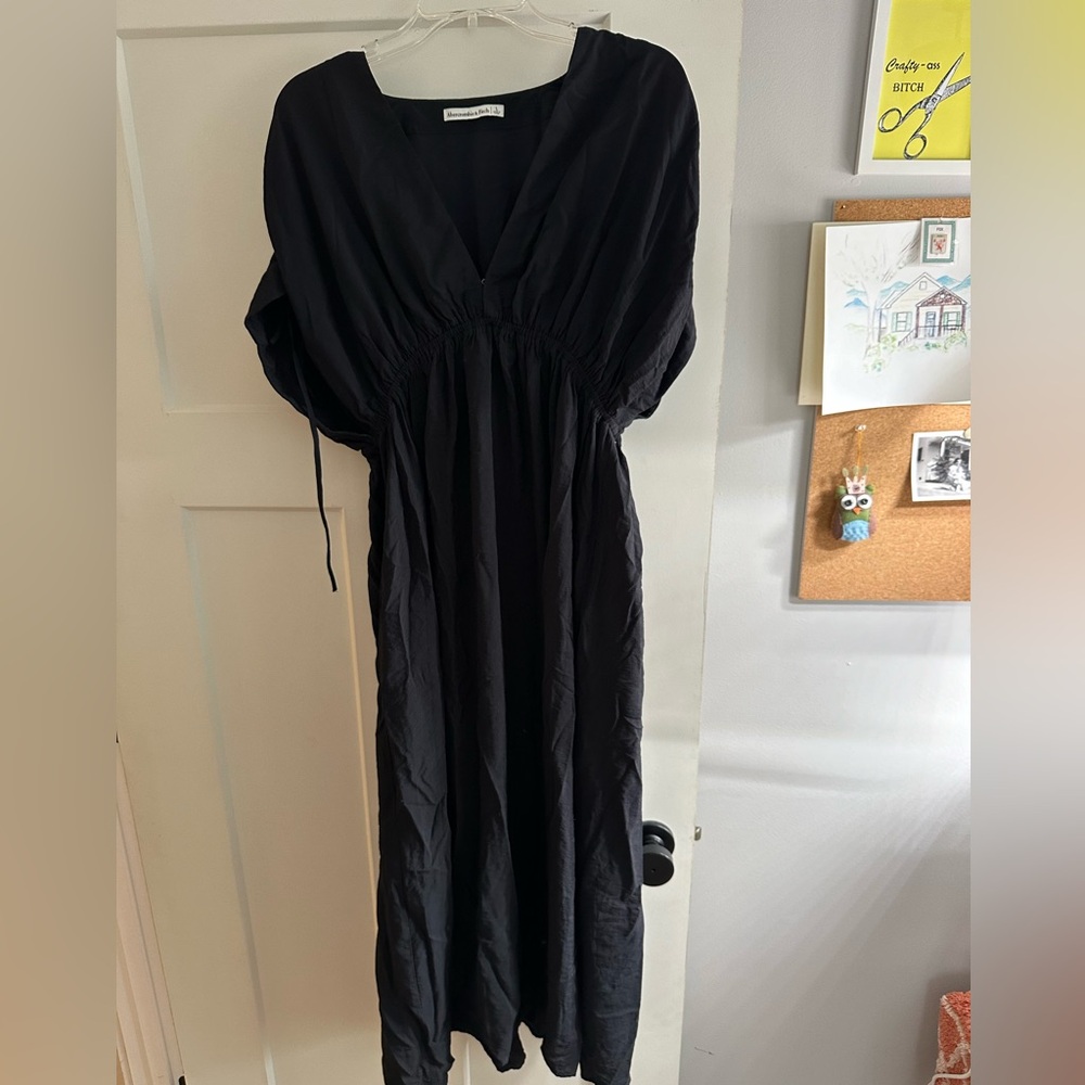 V neck midi Abercrombie and fitch